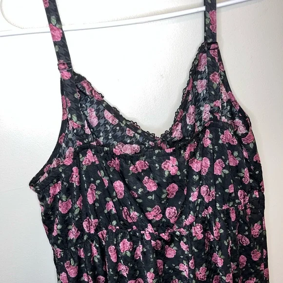 Torrid Tea Length Woven Jacquard Lace Trim Cami Dress Size 1X EUC - Picture 10 of 10